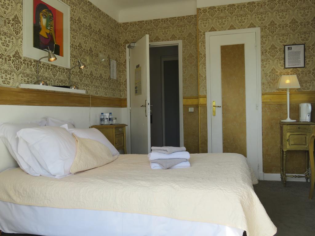 Hotel Mon Soleil Ла-Год Екстер'єр фото