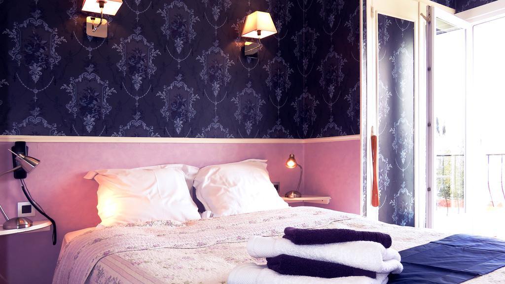 Hotel Mon Soleil Ла-Год Екстер'єр фото
